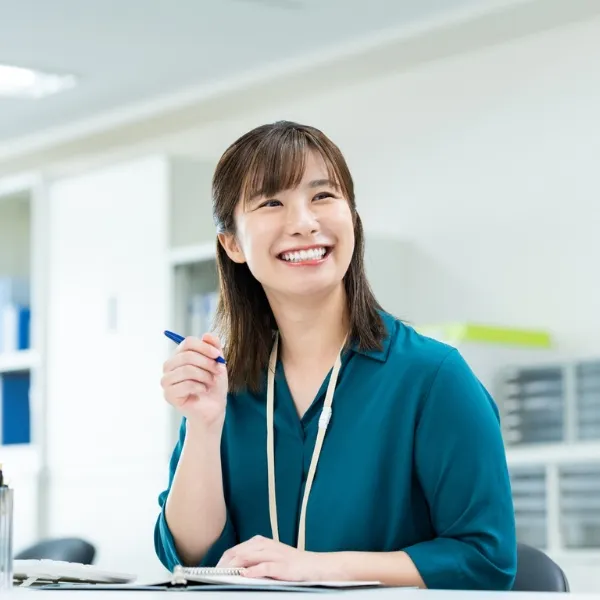 地元で働く笑顔の人